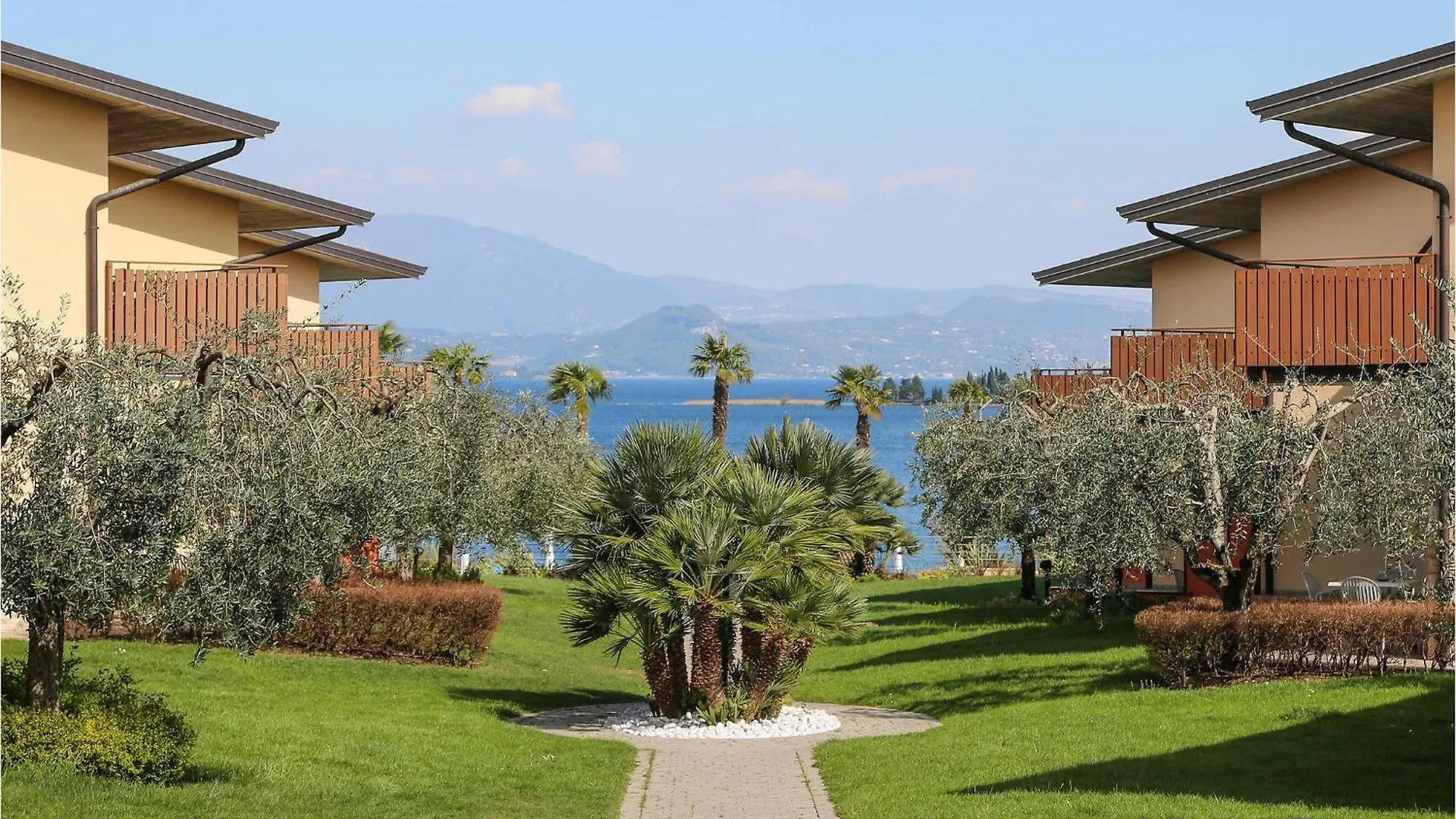 Bilocale Lägenhet Raffa Italien